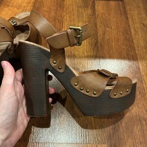 Candie’s Cakeewee Cognac Platform Heels Size 8 Brown Platform Hippie Gypsy Boho